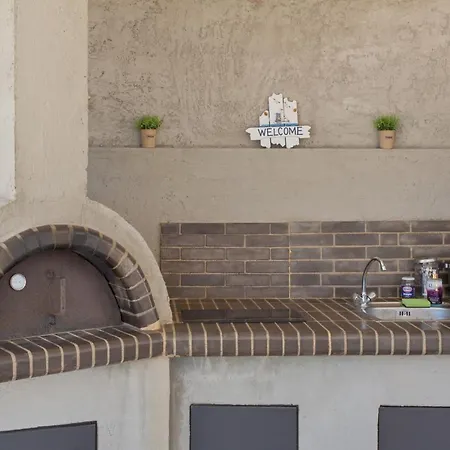 Vila Bluebell Sunrise Pounda